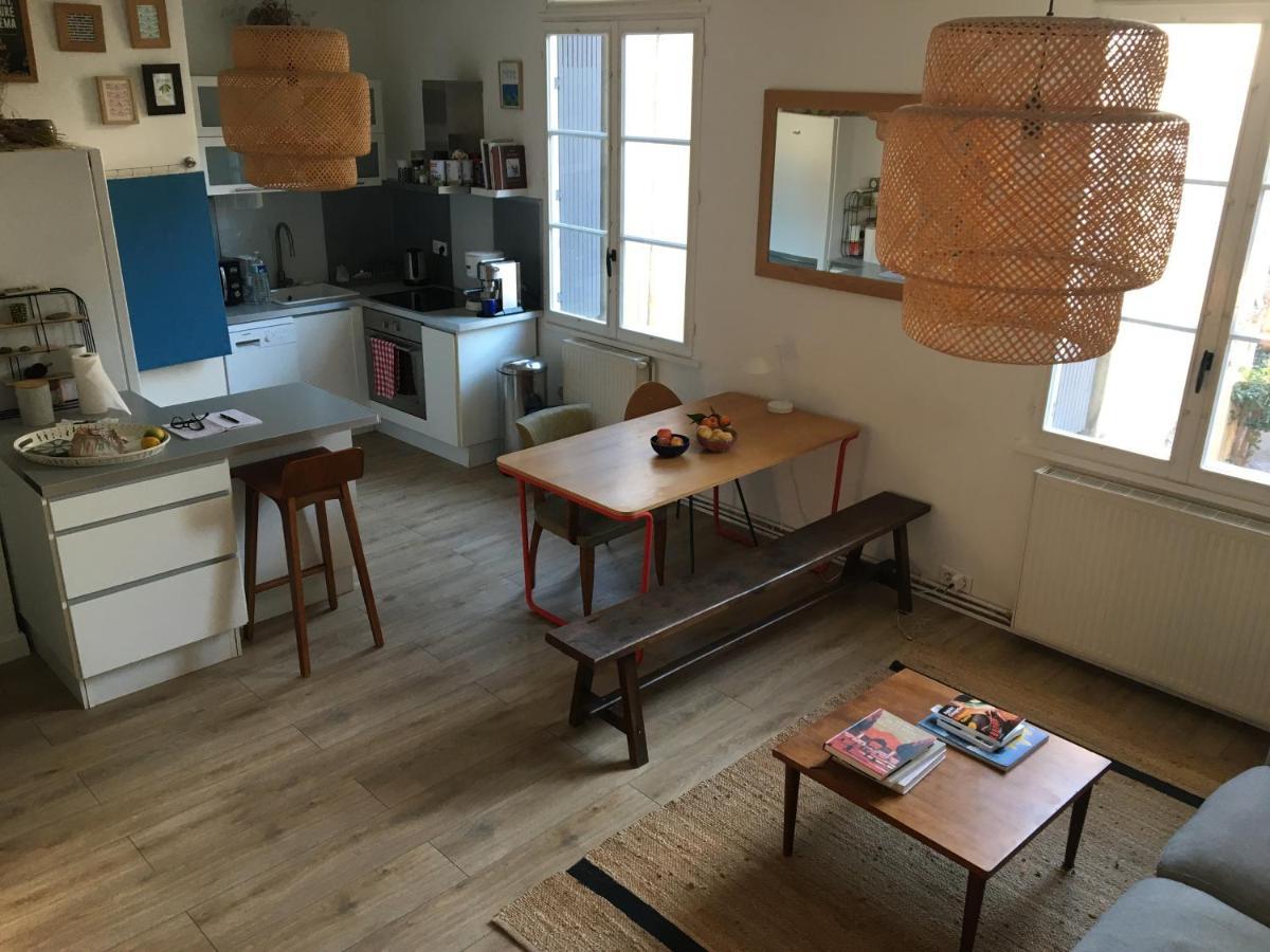 Maison Avec Terrasse A Arles, Provence エクステリア 写真