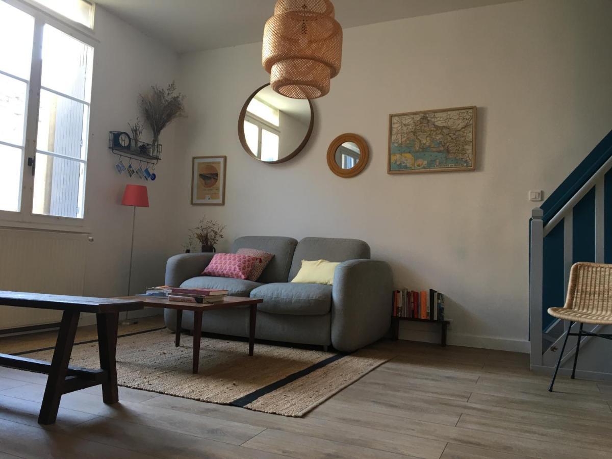Maison Avec Terrasse A Arles, Provence エクステリア 写真